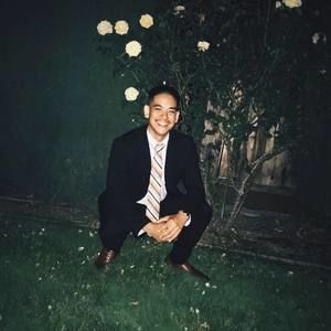 Meet your Posher, Christian